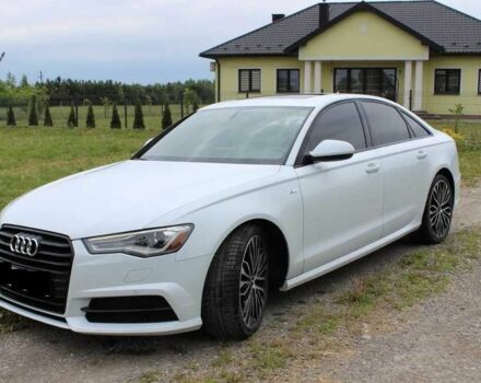 Белый Ауди А6, объемом двигателя 2 л и пробегом 121 тыс. км за 15000 $, фото 1 на Automoto.ua