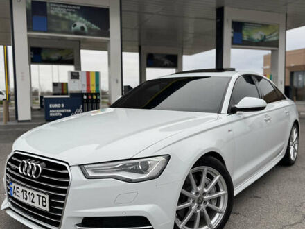 Белый Ауди А6, объемом двигателя 1.98 л и пробегом 122 тыс. км за 19500 $, фото 1 на Automoto.ua