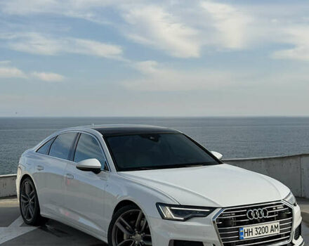 Белый Ауди А6, объемом двигателя 1.98 л и пробегом 83 тыс. км за 33900 $, фото 1 на Automoto.ua