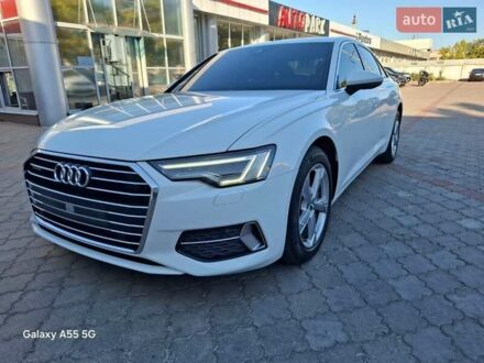 Ауди А6 2021 в Одессе на Automoto.ua Белый Ауди А6, объемом двигателя 1.97 л и пробегом 71 тыс. км за 40000 $, фото 1 на Automoto.ua