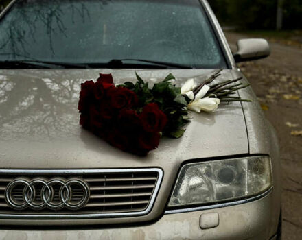 Бежевый Ауди А6, объемом двигателя 1.8 л и пробегом 310 тыс. км за 4000 $, фото 11 на Automoto.ua