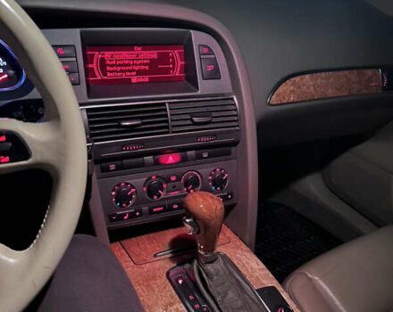 Бежевий Ауді А6, об'ємом двигуна 2.39 л та пробігом 245 тис. км за 6500 $, фото 1 на Automoto.ua