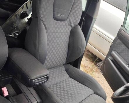 Чорний Ауді А6, об'ємом двигуна 2.5 л та пробігом 300 тис. км за 500 $, фото 5 на Automoto.ua