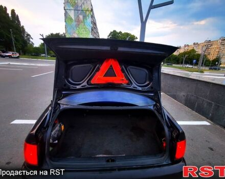 Черный Ауди А6, объемом двигателя 2.8 л и пробегом 380 тыс. км за 4200 $, фото 6 на Automoto.ua