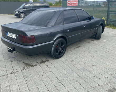 Черный Ауди А6, объемом двигателя 2.5 л и пробегом 350 тыс. км за 3750 $, фото 3 на Automoto.ua