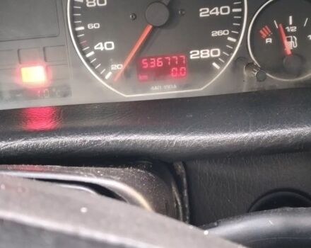 Черный Ауди А6, объемом двигателя 2.6 л и пробегом 544 тыс. км за 3500 $, фото 5 на Automoto.ua