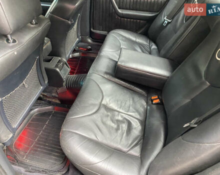 Черный Ауди А6, объемом двигателя 2.8 л и пробегом 300 тыс. км за 2150 $, фото 16 на Automoto.ua