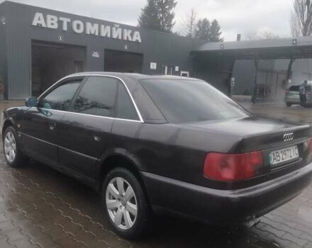 Черный Ауди А6, объемом двигателя 2.6 л и пробегом 379 тыс. км за 4300 $, фото 5 на Automoto.ua