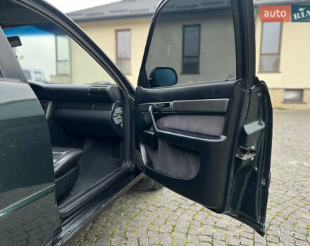 Черный Ауди А6, объемом двигателя 2.5 л и пробегом 340 тыс. км за 2850 $, фото 17 на Automoto.ua