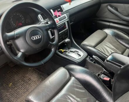 Черный Ауди А6, объемом двигателя 2.4 л и пробегом 316 тыс. км за 3100 $, фото 5 на Automoto.ua