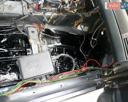 Черный Ауди А6, объемом двигателя 1.9 л и пробегом 400 тыс. км за 5000 $, фото 6 на Automoto.ua