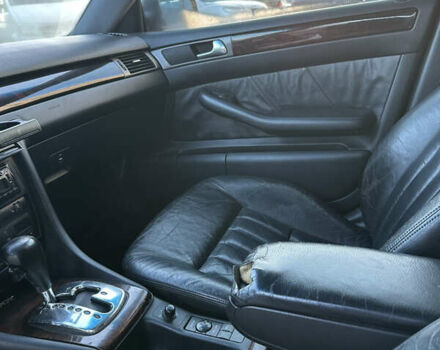 Черный Ауди А6, объемом двигателя 1.78 л и пробегом 327 тыс. км за 3800 $, фото 9 на Automoto.ua