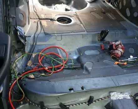 Черный Ауди А6, объемом двигателя 1.9 л и пробегом 400 тыс. км за 5000 $, фото 2 на Automoto.ua