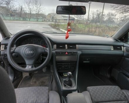 Чорний Ауді А6, об'ємом двигуна 2.5 л та пробігом 344 тис. км за 1550 $, фото 4 на Automoto.ua