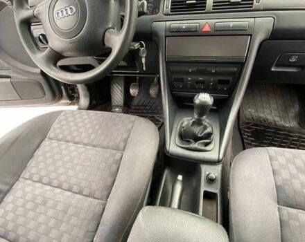 Черный Ауди А6, объемом двигателя 2.5 л и пробегом 350 тыс. км за 4000 $, фото 18 на Automoto.ua