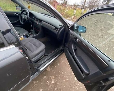 Черный Ауди А6, объемом двигателя 2.5 л и пробегом 300 тыс. км за 3000 $, фото 10 на Automoto.ua