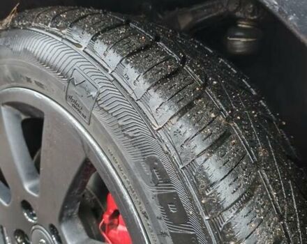 Черный Ауди А6, объемом двигателя 1.9 л и пробегом 256 тыс. км за 3800 $, фото 4 на Automoto.ua