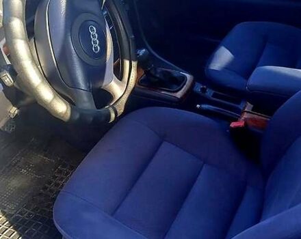 Черный Ауди А6, объемом двигателя 1.8 л и пробегом 300 тыс. км за 4500 $, фото 5 на Automoto.ua