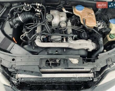 Черный Ауди А6, объемом двигателя 2.5 л и пробегом 305 тыс. км за 4500 $, фото 9 на Automoto.ua