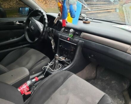 Черный Ауди А6, объемом двигателя 1.8 л и пробегом 350 тыс. км за 4000 $, фото 5 на Automoto.ua