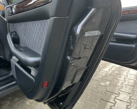 Чорний Ауді А6, об'ємом двигуна 1.8 л та пробігом 369 тис. км за 3900 $, фото 12 на Automoto.ua