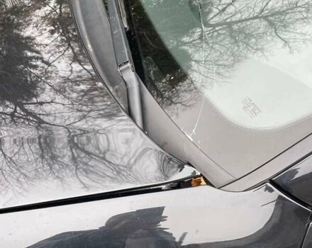 Черный Ауди А6, объемом двигателя 2.4 л и пробегом 337 тыс. км за 3700 $, фото 8 на Automoto.ua