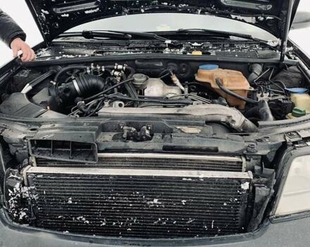 Черный Ауди А6, объемом двигателя 2.5 л и пробегом 305 тыс. км за 4500 $, фото 10 на Automoto.ua