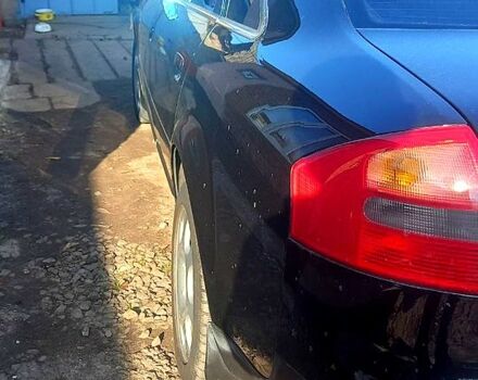 Черный Ауди А6, объемом двигателя 1.8 л и пробегом 300 тыс. км за 4500 $, фото 4 на Automoto.ua