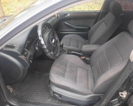 Черный Ауди А6, объемом двигателя 0 л и пробегом 260 тыс. км за 1250 $, фото 1 на Automoto.ua