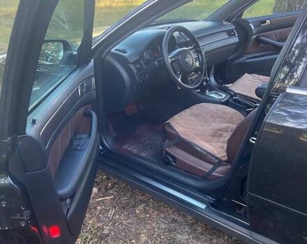 Черный Ауди А6, объемом двигателя 2.4 л и пробегом 230 тыс. км за 3700 $, фото 5 на Automoto.ua