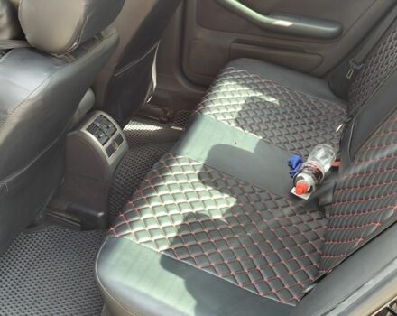 Черный Ауди А6, объемом двигателя 2.5 л и пробегом 380 тыс. км за 4000 $, фото 6 на Automoto.ua