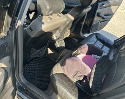 Чорний Ауді А6, об'ємом двигуна 1.9 л та пробігом 289 тис. км за 2820 $, фото 11 на Automoto.ua