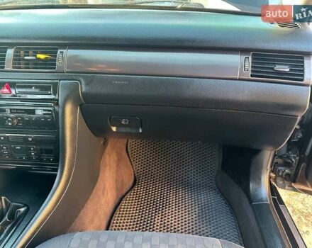 Черный Ауди А6, объемом двигателя 2.77 л и пробегом 310 тыс. км за 5800 $, фото 13 на Automoto.ua