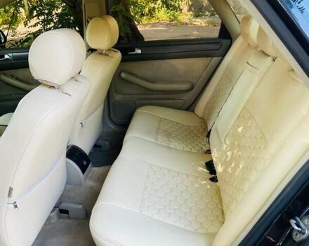 Черный Ауди А6, объемом двигателя 2.5 л и пробегом 306 тыс. км за 5500 $, фото 18 на Automoto.ua