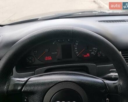 Черный Ауди А6, объемом двигателя 2.5 л и пробегом 357 тыс. км за 3500 $, фото 47 на Automoto.ua