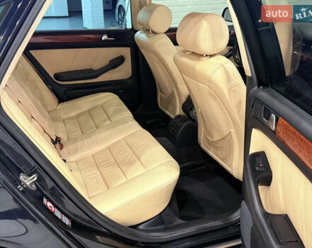 Черный Ауди А6, объемом двигателя 2.98 л и пробегом 218 тыс. км за 5100 $, фото 13 на Automoto.ua