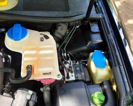 Черный Ауди А6, объемом двигателя 1.8 л и пробегом 0 тыс. км за 5500 $, фото 7 на Automoto.ua