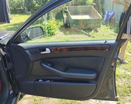 Черный Ауди А6, объемом двигателя 2.5 л и пробегом 405 тыс. км за 7000 $, фото 5 на Automoto.ua