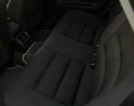 Черный Ауди А6, объемом двигателя 1.8 л и пробегом 549 тыс. км за 4300 $, фото 4 на Automoto.ua