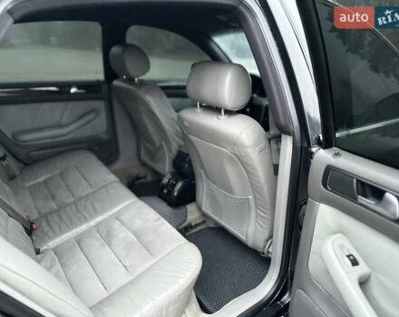 Черный Ауди А6, объемом двигателя 1.9 л и пробегом 420 тыс. км за 4950 $, фото 21 на Automoto.ua