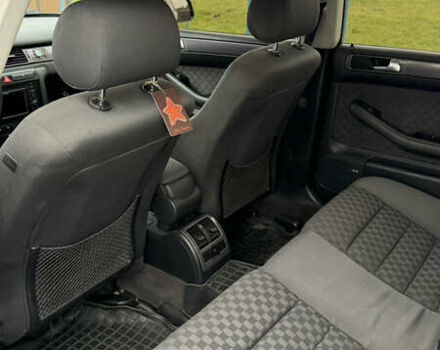 Черный Ауди А6, объемом двигателя 2.5 л и пробегом 344 тыс. км за 5300 $, фото 13 на Automoto.ua