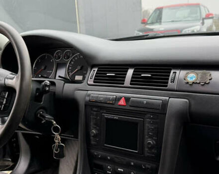 Черный Ауди А6, объемом двигателя 2.5 л и пробегом 344 тыс. км за 5300 $, фото 14 на Automoto.ua