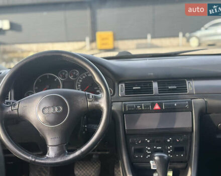 Черный Ауди А6, объемом двигателя 2.5 л и пробегом 480 тыс. км за 3400 $, фото 11 на Automoto.ua