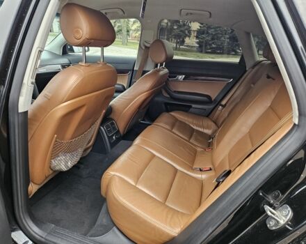 Черный Ауди А6, объемом двигателя 4.2 л и пробегом 250 тыс. км за 3513 $, фото 5 на Automoto.ua