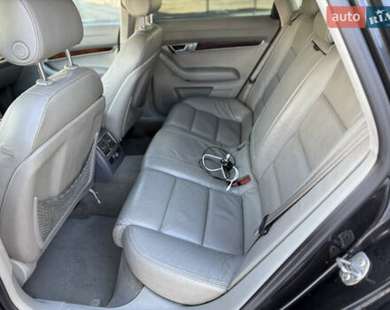 Ауді А6 2004 у Житомирі на Automoto.ua Чорний Ауді А6, об'ємом двигуна 3 л та пробігом 220 тис. км за 5500 $, фото 14 на Automoto.ua