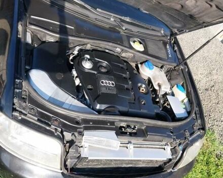 Ауди А6 2004 в Владимирце на Automoto.ua Черный Ауди А6, объемом двигателя 1.9 л и пробегом 320 тыс. км за 2800 $, фото 4 на Automoto.ua