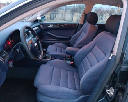 Черный Ауди А6, объемом двигателя 2.5 л и пробегом 250 тыс. км за 2850 $, фото 9 на Automoto.ua