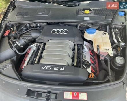 Ауди А6 2005 в Ивано-Франковске на Automoto.ua Черный Ауди А6, объемом двигателя 2.4 л и пробегом 290 тыс. км за 7200 $, фото 12 на Automoto.ua