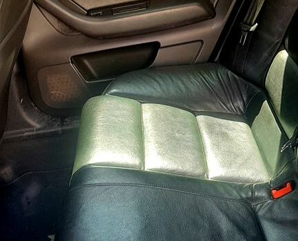 Черный Ауди А6, объемом двигателя 2.4 л и пробегом 400 тыс. км за 5200 $, фото 7 на Automoto.ua