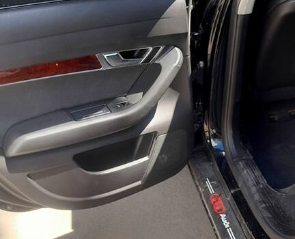 Черный Ауди А6, объемом двигателя 2.4 л и пробегом 400 тыс. км за 5200 $, фото 6 на Automoto.ua